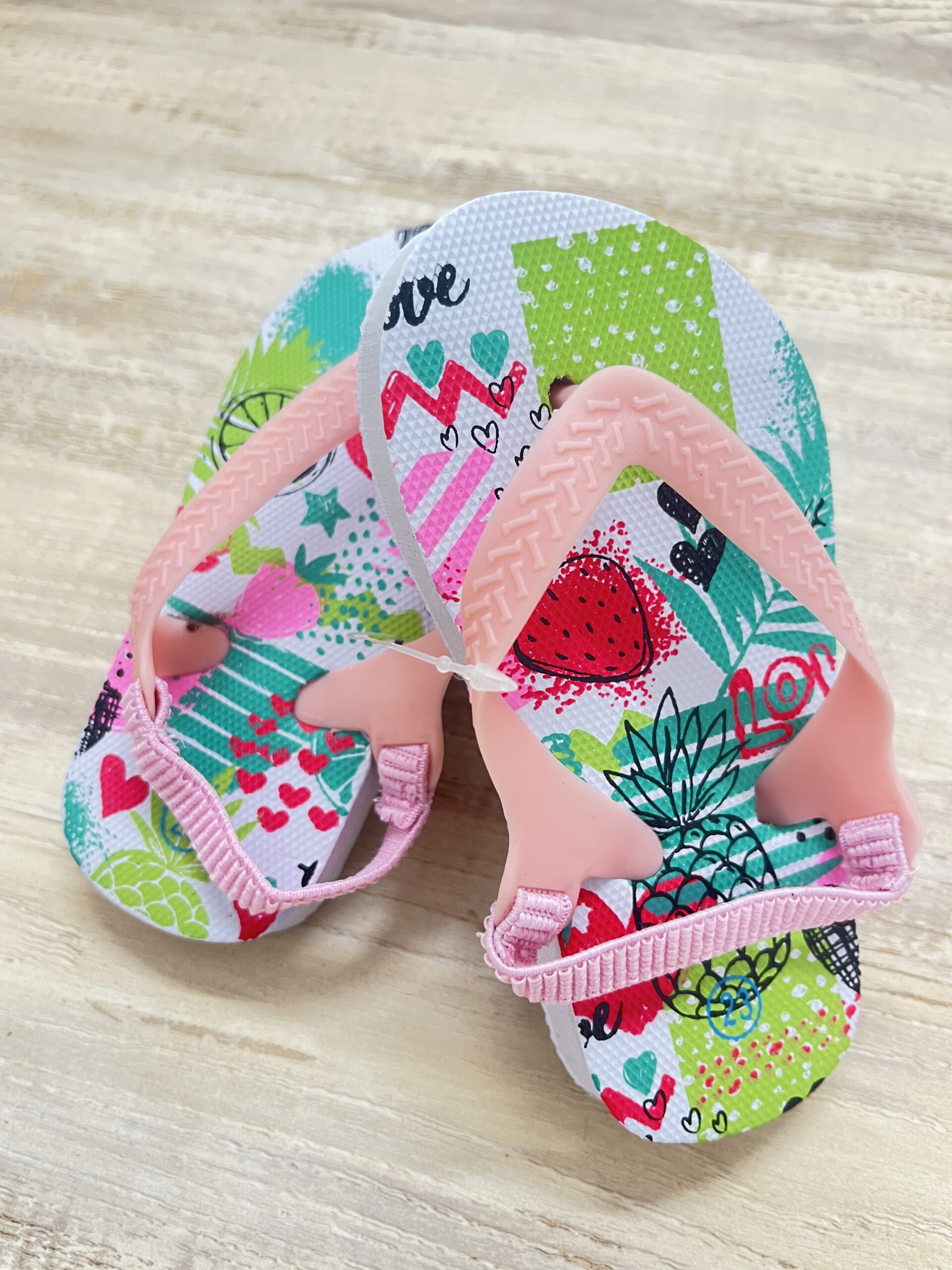 cute baby kids sandals (with back straps) cute baby kids sandals (with back straps)