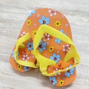 Home cute baby kids sandals (with back straps)